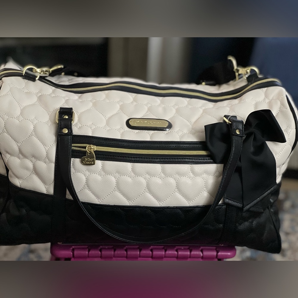 Bestsey Johnson Duffle Bag